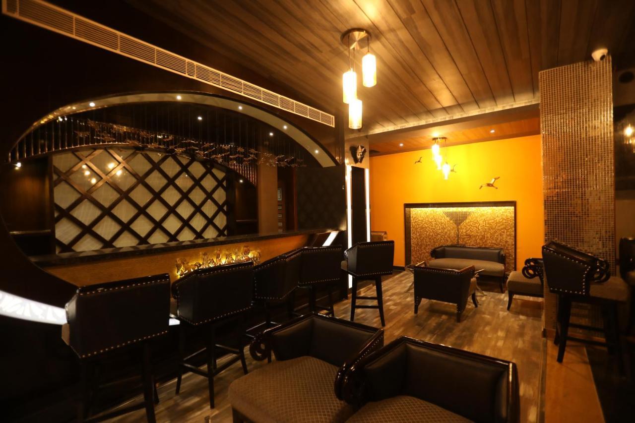 The Pinnacle Inn Sarnath Benares Buitenkant foto